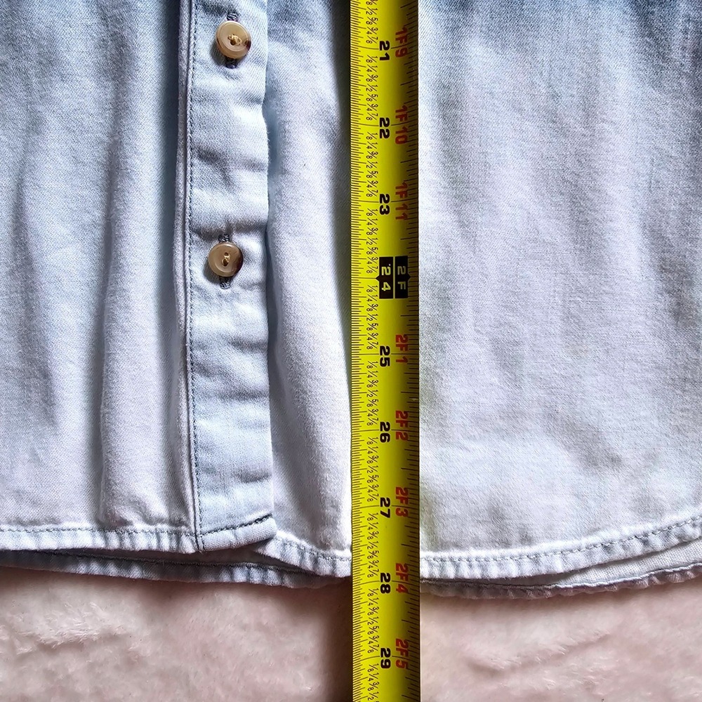 Beautiful J. Jill Denim Shirt Ombre Dip Dye Collarless Button Down Blue White M - Picture 13 of 13